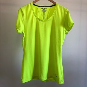 NWOT Green Under Armour T-shirt